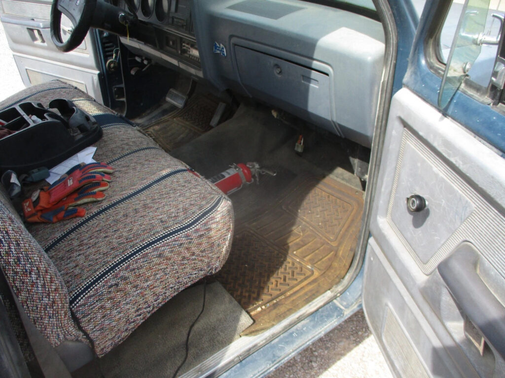 1989 1st Gen Dodge D250 3/4-Ton Pickup Truck, Ex- USAF Air Force, Runs Good, V8