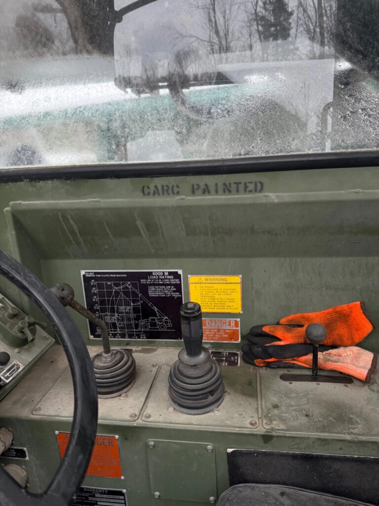 1991 Skytrak 6000m Military off road Telehandler Skylift Forklift