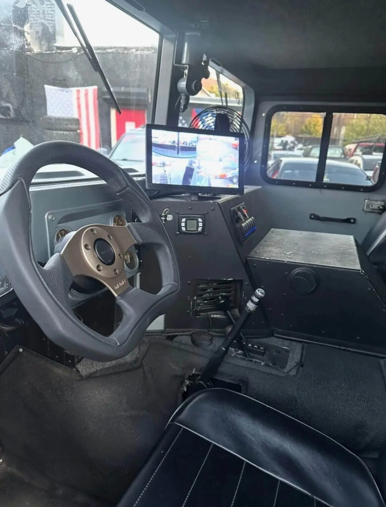 Hummer / Humvee M998