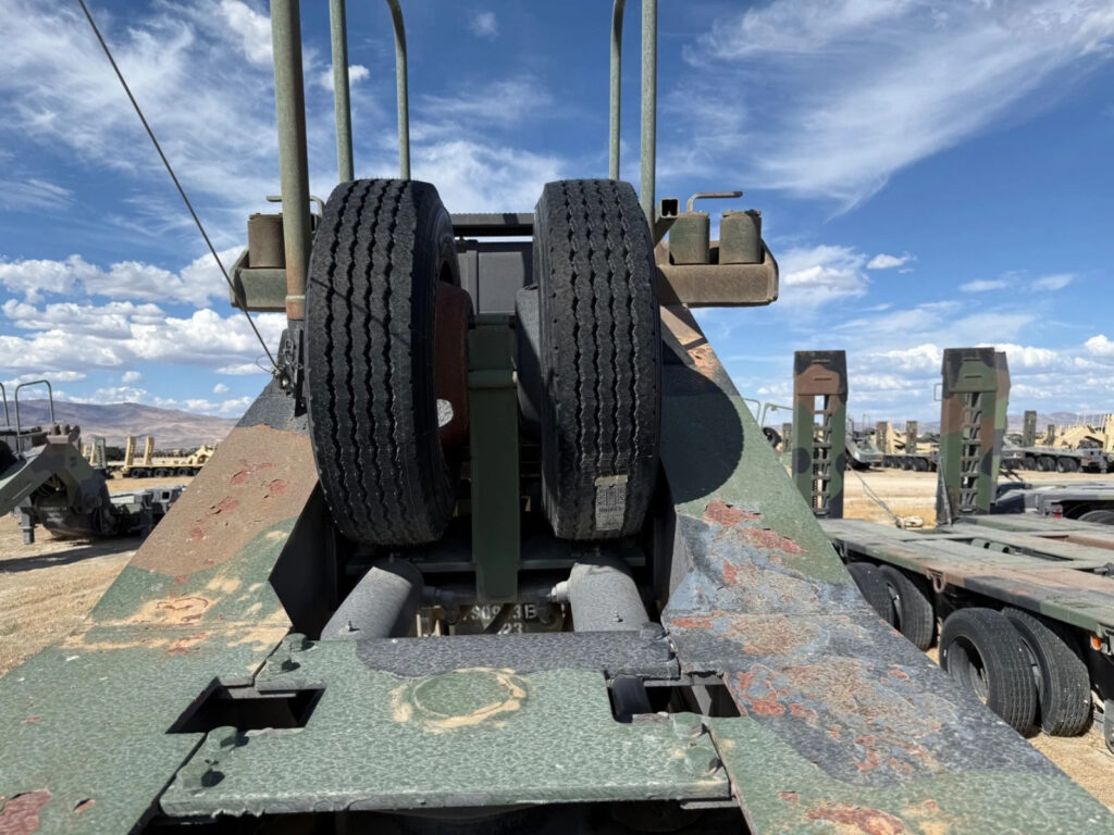 M1000 Trailer Heavy Haul Oshkosh M1070 Off Road RGN Low Bed Boy Military