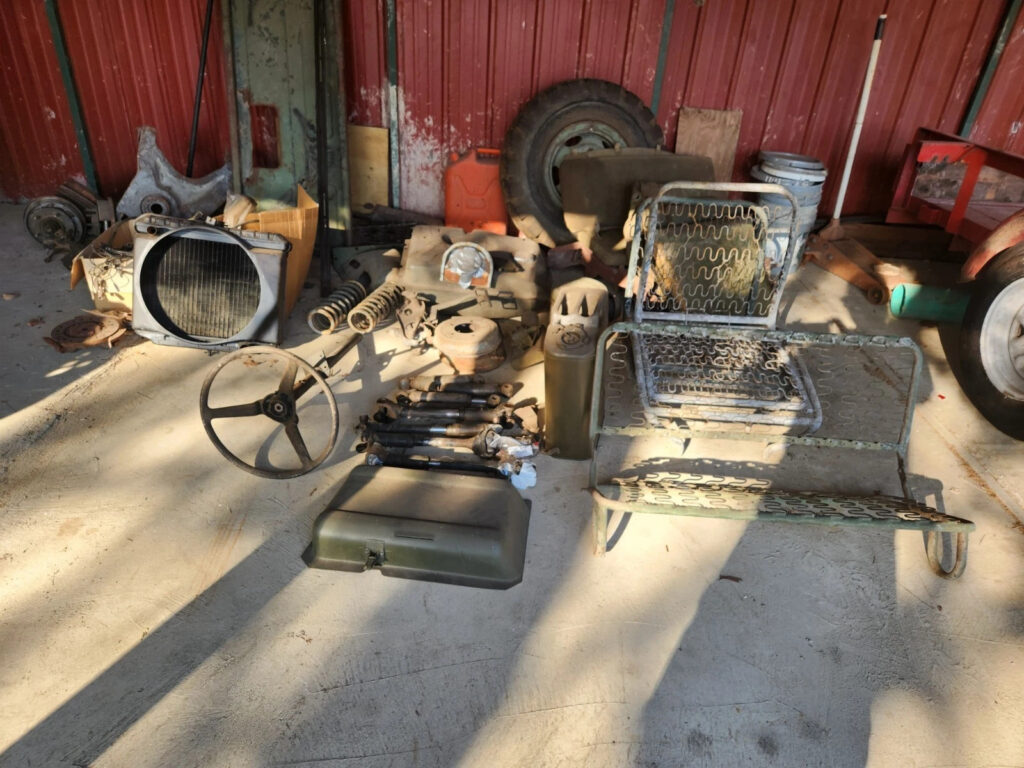 1962 M151 Military Jeep Project Some Assembly Required!