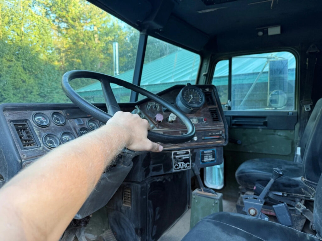 1992 Freightliner M916a1 6×6 Semi Tractor Military Truck