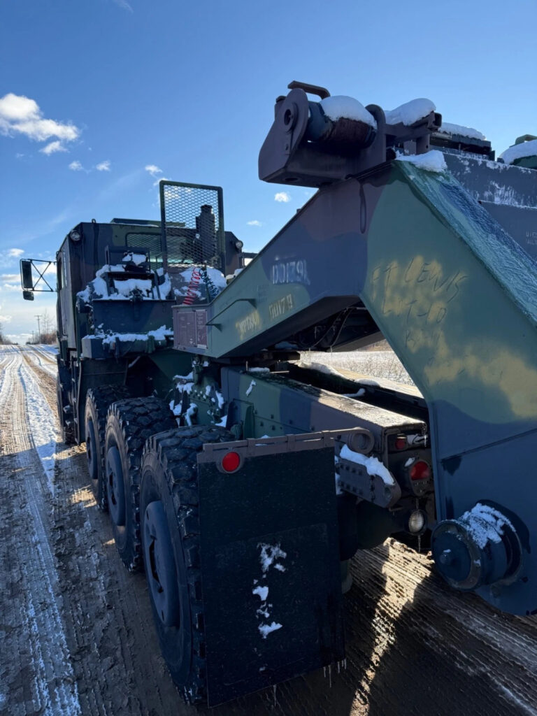 2006 Oshkosh M1070 HET 8×8 With M1000 Off Road Heavy Haul Trailer Diesel