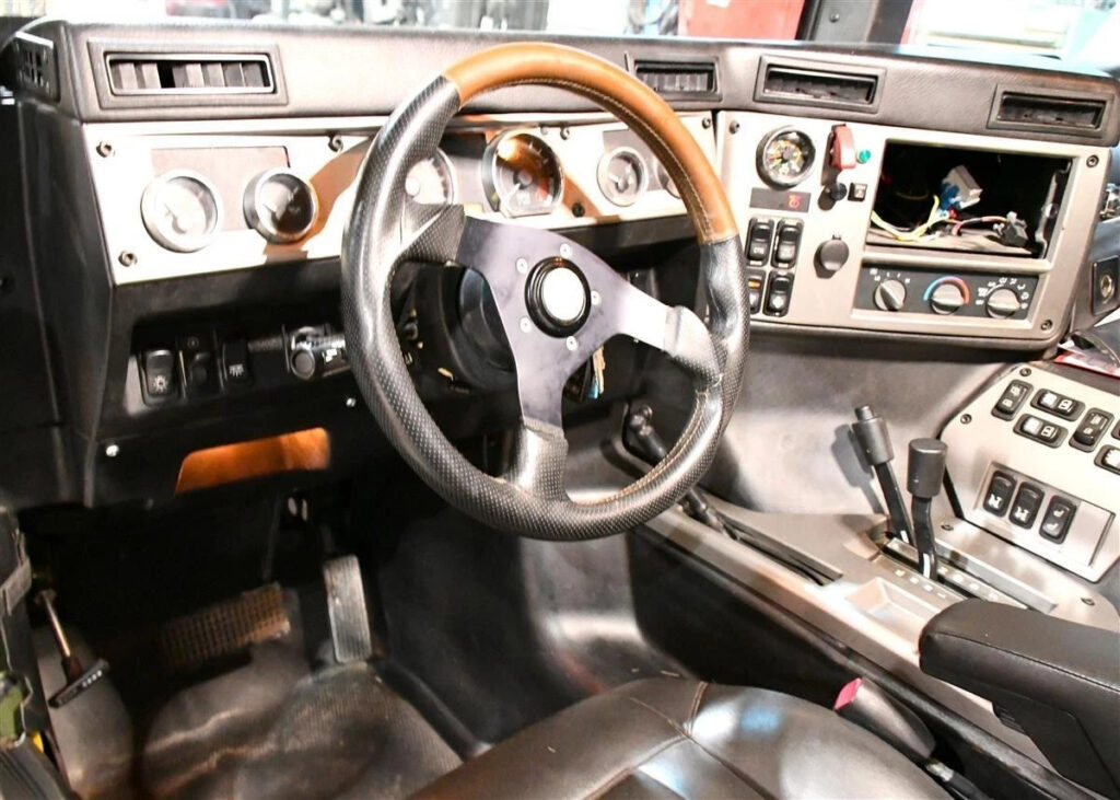 Hummer H1 2004 Extended Length Am General Hmmwv Hummvee