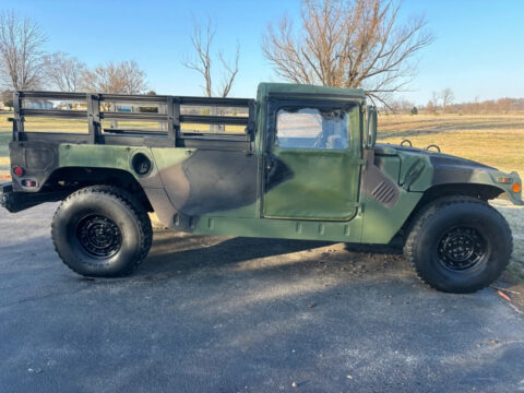Humvee Military Vehicles for sale Delivery Available for sale