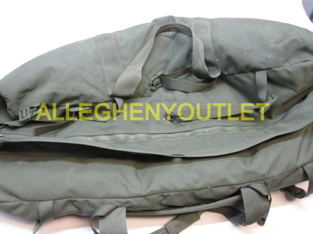 US Military Improved Duffel Bag Zippered Duffle 8465-01-604-6541 NO Paint