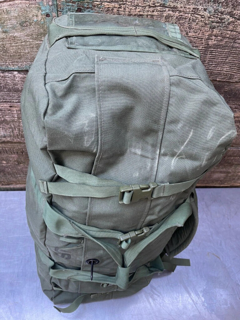 US Military Improved Duffel Bag Zippered Duffle 8465-01-604-6541 NO Paint