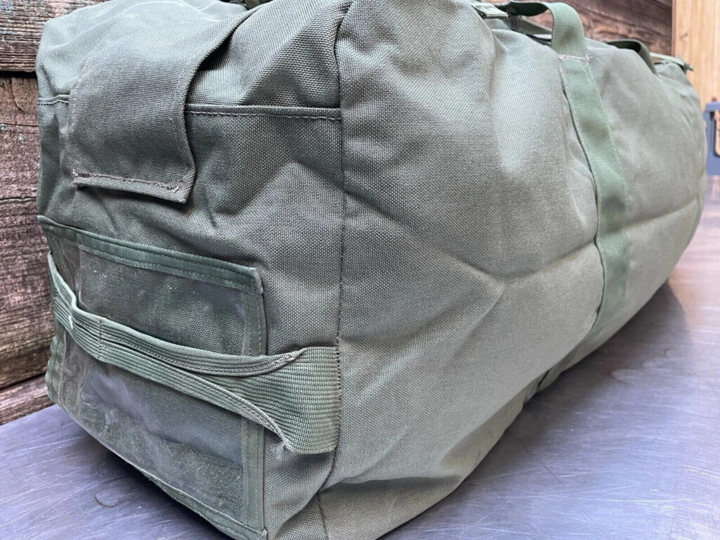 US Military Improved Duffel Bag Zippered Duffle 8465-01-604-6541 NO Paint
