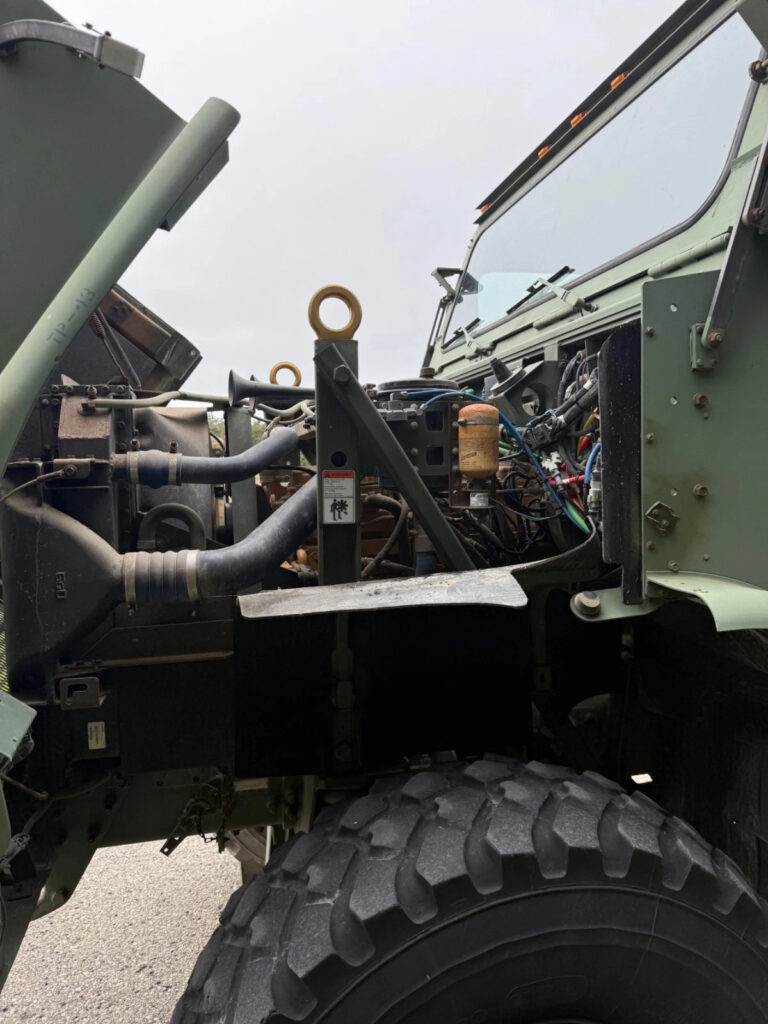 2004 Oshkosh Mk30a1 MTVR 6×6 dump Truck off road Military