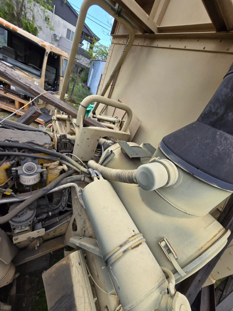 2006 Stewart and Stevenson M1079 A1R