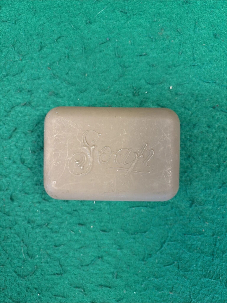 Original WW II U.S. Toiletry Kit See Description For Details