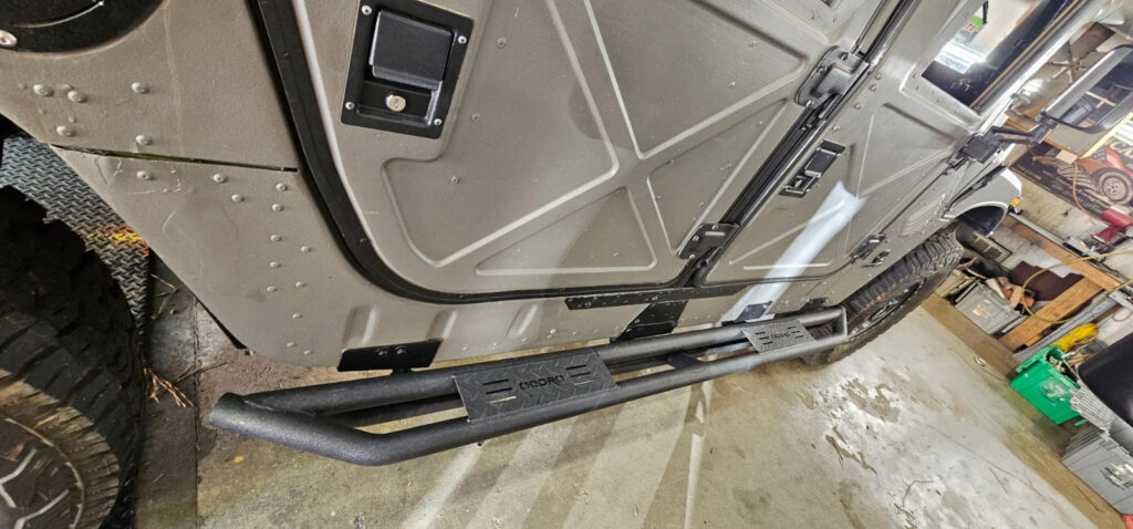 M1025a1 Hummer with 12 Valve and ToNS of mods