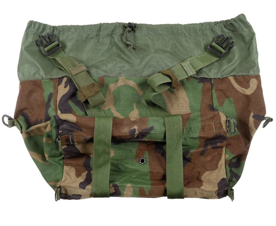 Sleep System Carrier Woodland camo Molle II M81 USGI for Sleeping bag Utility