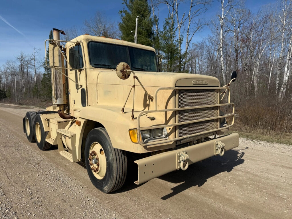 1992 Freightliner M915a2 Military Semi Tractor Fld120 Detroit Diesel 6×4 Army