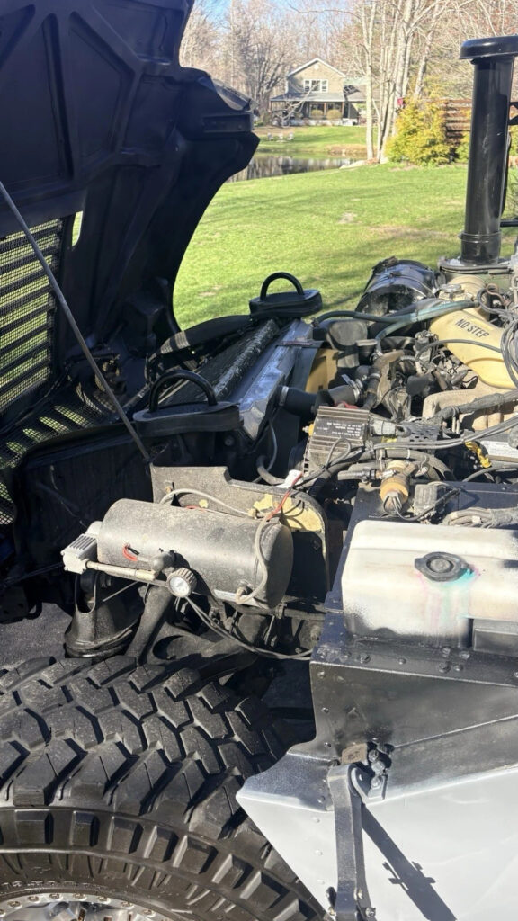 1992 M998 4100 Original Miles And Reconditioned In 2006 At The Maine Facility