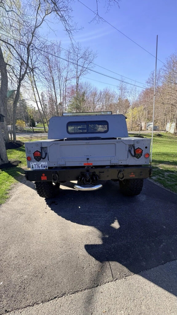 1992 M998 4100 Original Miles And Reconditioned In 2006 At The Maine Facility