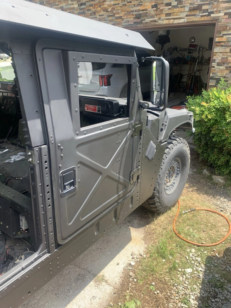 2010 Military M1165 Hummwv with Rhino Rims