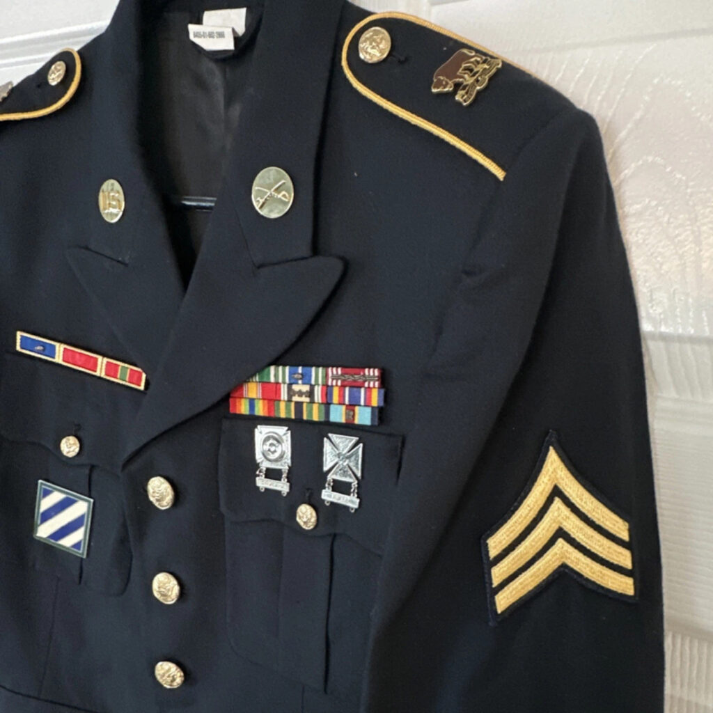 U.S. Army Dress Uniform Jacket Service Coat 37R CLA w/ Ribbons Sergeant Chevrons