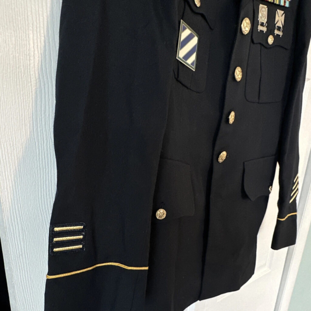 U.S. Army Dress Uniform Jacket Service Coat 37R CLA w/ Ribbons Sergeant Chevrons