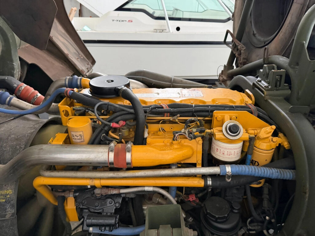 1999 Stewart and Stevenson M1085a1 LWB Cargo Truck 6×6 (6,400 Miles)