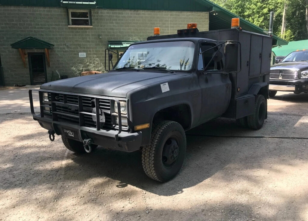 1986 Chevrolet M1031 4×4 cucv 5/4 ton Military Truck Square Body Chevy Diesel