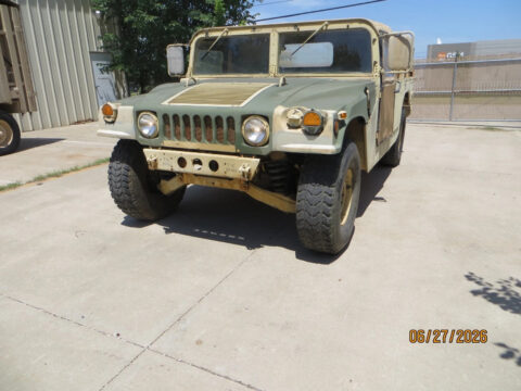 2006 Hmmwv Military Hummer M1097r1 with 2 door Truck, good Title, 3900 Miles for sale