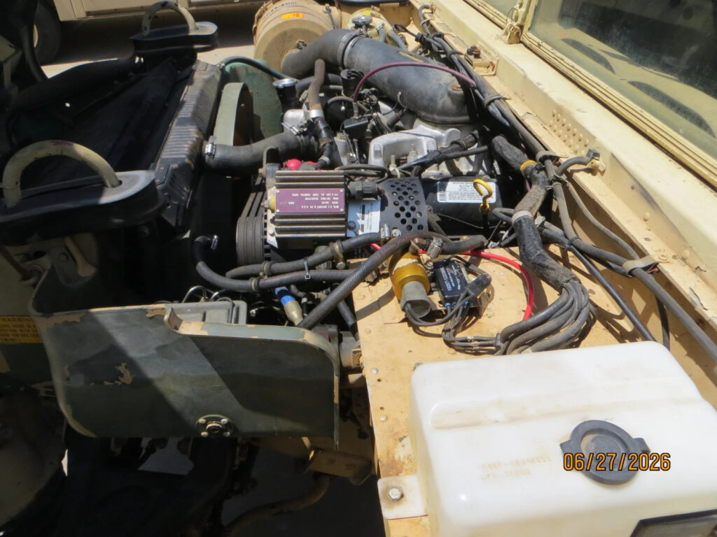 2006 Hmmwv Military Hummer M1097r1 with 2 door Truck, good Title, 3900 Miles