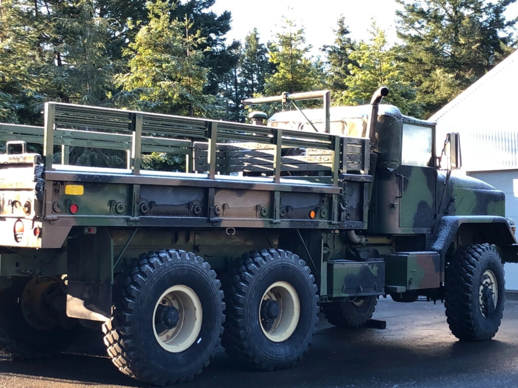 M925a 1988 5 ton Truck Cargo with 2 Lb line pull Winch