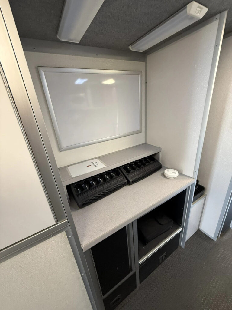 Mobile Command Center 7,000 Miles Emergency Response, FIRE Rescue, Swat, Police