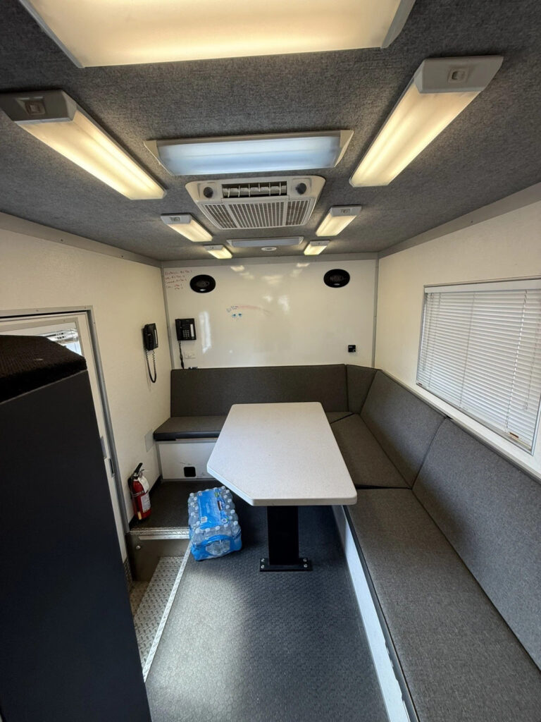Mobile Command Center 7,000 Miles Emergency Response, FIRE Rescue, Swat, Police